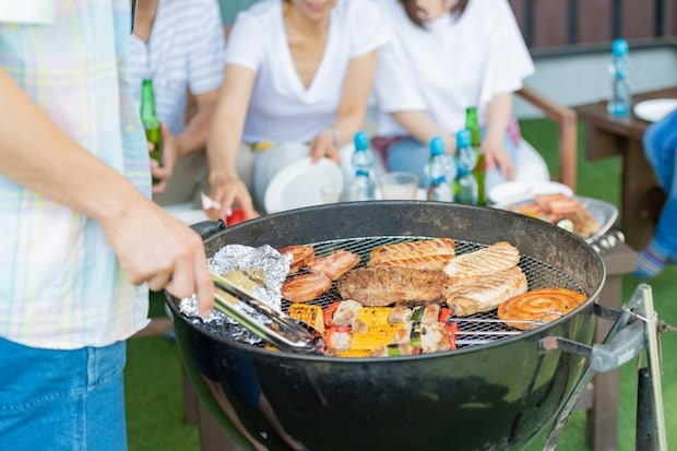 「自宅焼肉で3000円請求した結果」→ママ友と「泥沼絶交トラブル」に｜割り勘でトラブルになった話