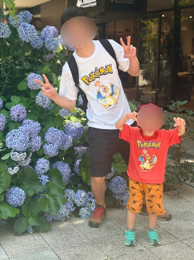出かけるたびに同じTシャツを着た子どもに遭遇する…→ママの“的確すぎる例え”に1.3万いいね「めちゃくちゃわかるw」「遭遇率すごい」