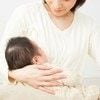 『いま！？』母になって身についた驚きの授乳対応力に2700いいね「お手軽ですよね」「私もやってました」