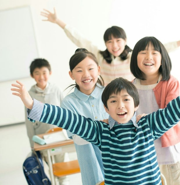 小学校　教室