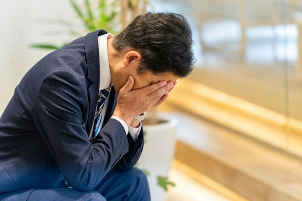 強気だったモラ夫が一変→弁護士の追及に言葉を失う|夫の出張中にモラ逃げしました