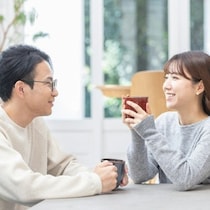 妻への「コーヒーいる？」は『好き』の意味？素敵すぎる夫婦会話に3.9万いいね「愛と信頼が詰まってる」