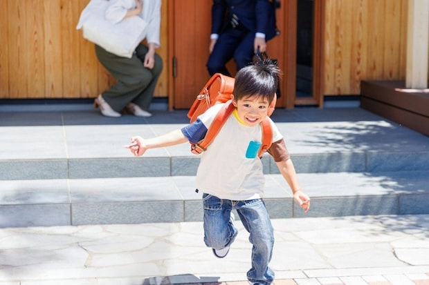 「子どもの騒音」両隣の家に謝るべき？悩むママへの最適解