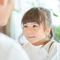「5さい…です！」勇気を出した次女→「頭の中で練習したの」に1.6千いいね「がんばった」「かわいくてえらい」