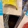 水筒のキャップだけが増えていく→3兄弟の子育てで実感した「男児あるある」に共感の声「元気いっぱい」「ここだけ売ってるの？」