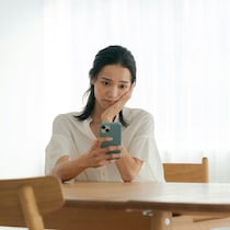 「自分から聞いといて返信は数日後」返信の遅いママ友、離れるべき？