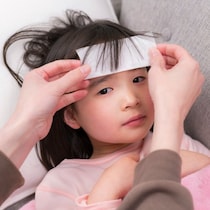 「有給を使い切るか、給料が減るか…」子どもの体調不良時の在宅ワーママの悩み