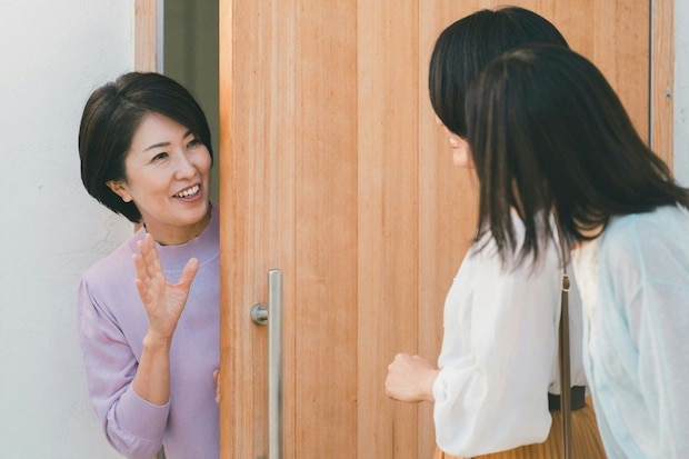 「深夜0時まで居座る友達」アポなし訪問でご飯完食まで帰らない友人への困惑