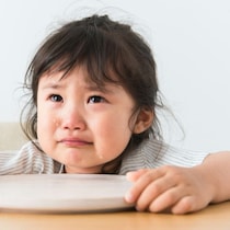 「また怒っちゃった…」3歳の食事中に限界→ご飯時に怖い顔になるママの葛藤
