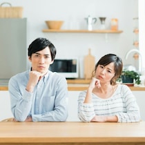 「実家のことなにもしない兄に爆発しそう」墓掃除も庭仕事もなぜ全部わたしが…遠方の兄に当たり前に頼られる葛藤
