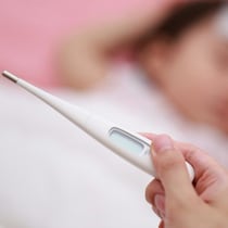 「7月は3日しか出勤できてない…」保育園の洗礼で心が折れそう。休みすぎる葛藤に共感の声