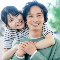 「俺休みだから上の子も休ませれば！」夫の一言に感動…2人で子育てしていると実感したエピソード