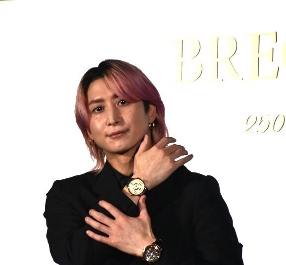 【ブレゲ愛が止まらない!】Snow Man佐久間大介さん、腕時計2本づかいで大人の魅力全開♡ブレゲ250周年新作コレクション発表会で見せた“意外な一面”とは?