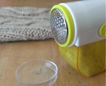 【毛玉の取り方】簡単にキレイに取れる方法3選！服を傷めずできるんです♡