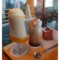 【スタバ】ロースタリー東京限定！まるでパフェみたいな贅沢ドリンク