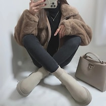 「着るだけでおしゃれ見え！」【GU】フラッフィーブルゾンなら軽くてあったか冬コーデが完成♡