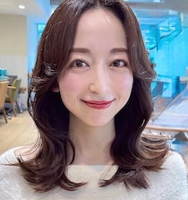 前髪なしが似合う人の特徴を顔型・顔タイプ別に解説！長さ別おすすめ髪型も紹介