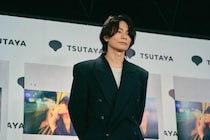 [Alexandros]川上洋平(Vo/Gt)が綴る2ndエッセイ『次幕』とは！？読んで聴いて2026年は運気好転！