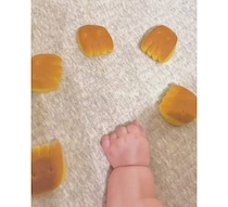 パンみたいでおいしそう～！もちもち赤ちゃんのおてて♡