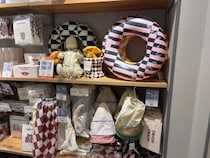 「ガチで買ってよかった！と言えちゃうくらい」3COINSの夏グッズをママが本音レビュー♡暑いお出掛けが快適