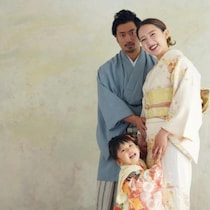 七五三の母親の服装、正解は？スーツ？それともワンピースがいいの？ママの服装マナーとおすすめコーデ紹介