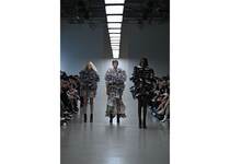 パリはモードの季節【マリ・クレールデジタル編集長のパリコレ日記】