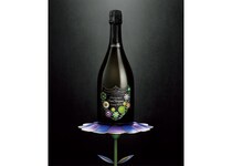 村上隆デザインの2025年限定エディションが登場！ アートが紡ぐ「ドン ペリニヨン」の新たなる創造の旅