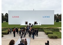 新生ロエベに期待【マリ・クレールデジタル編集長のパリコレ日記】