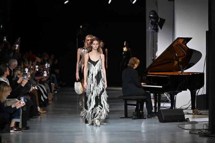 やさしく、透明感のあるCFCL【マリ・クレールデジタル編集長のパリコレ日記】