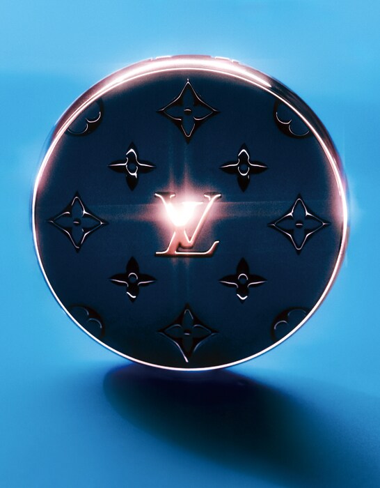 BLACK PINK LISA ラ・ボーテ ルイ・ヴィトン