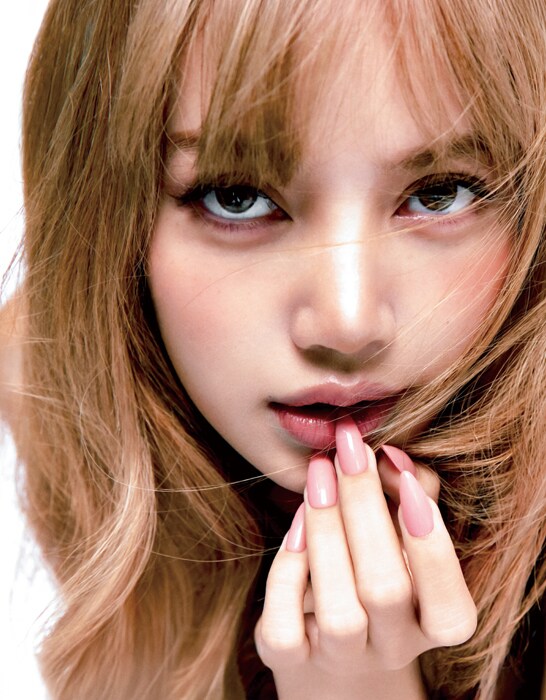 BLACK PINK LISA ラ・ボーテ ルイ・ヴィトン