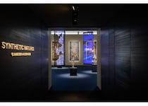 「シャネル・ネクサス・ホール」で開催中。AIアートとテクノロジーの境界を探る展覧会