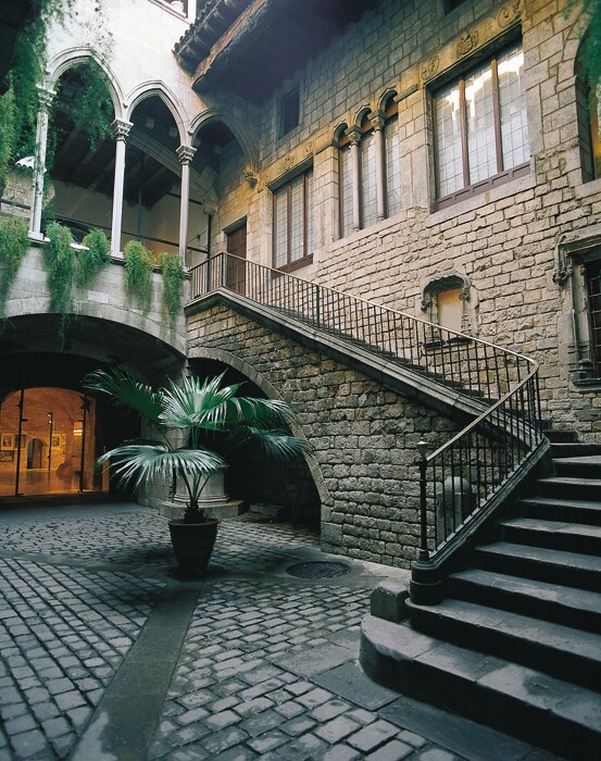 スペイン　ピカソ美術館