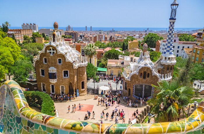 スペイン　グエル公園