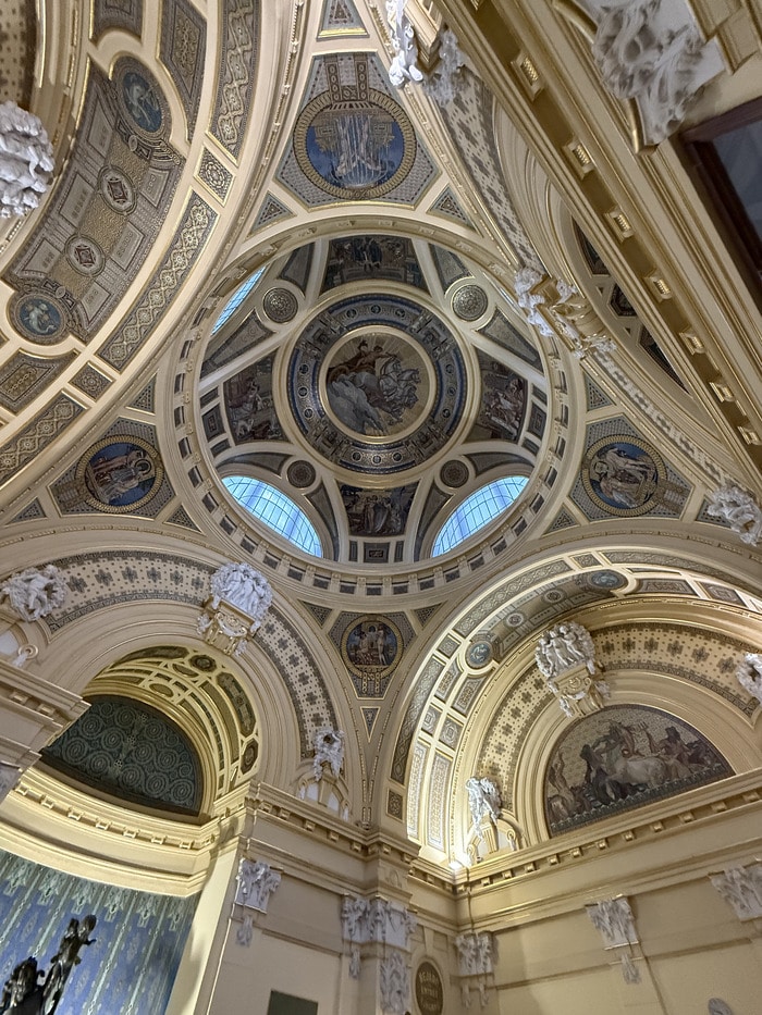 セーチェーニ温泉