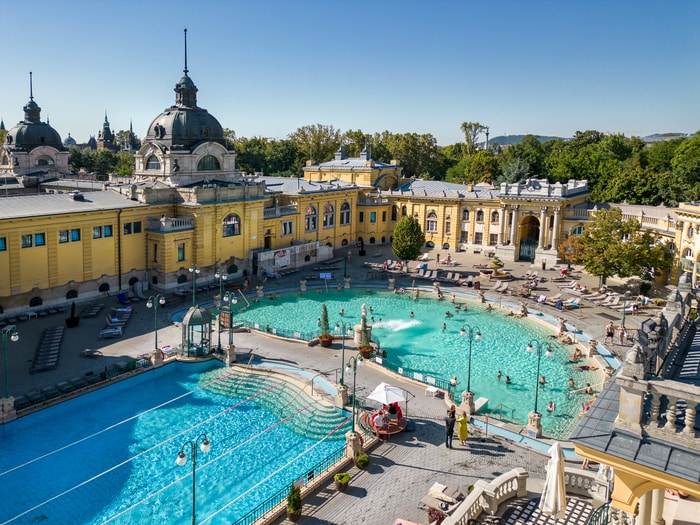 セーチェーニ温泉