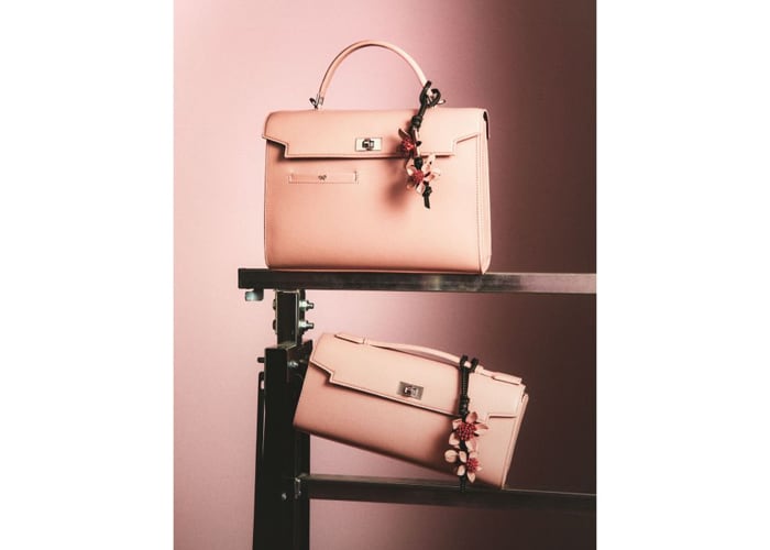 アニヤ・ハインドマーチから初の「Sakura」コレクション発売