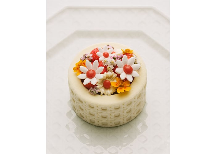 東京・代官山にオープンした「カフェ ディオール」　シェフのアンヌ＝ソフィ・ピックが生み出す食の世界