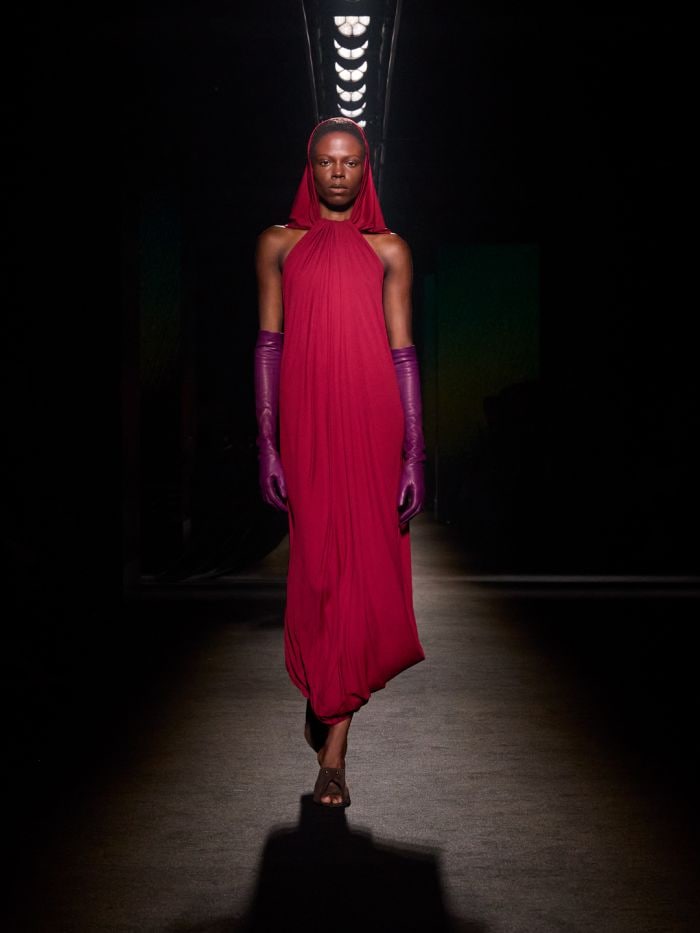 バレンシアガ2026冬コレクションのルック